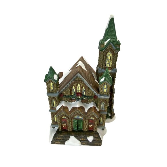 Santas Workbench Victorian Stoneybridge Church Lighted Christmas Village NEW - Picture 2 of 8